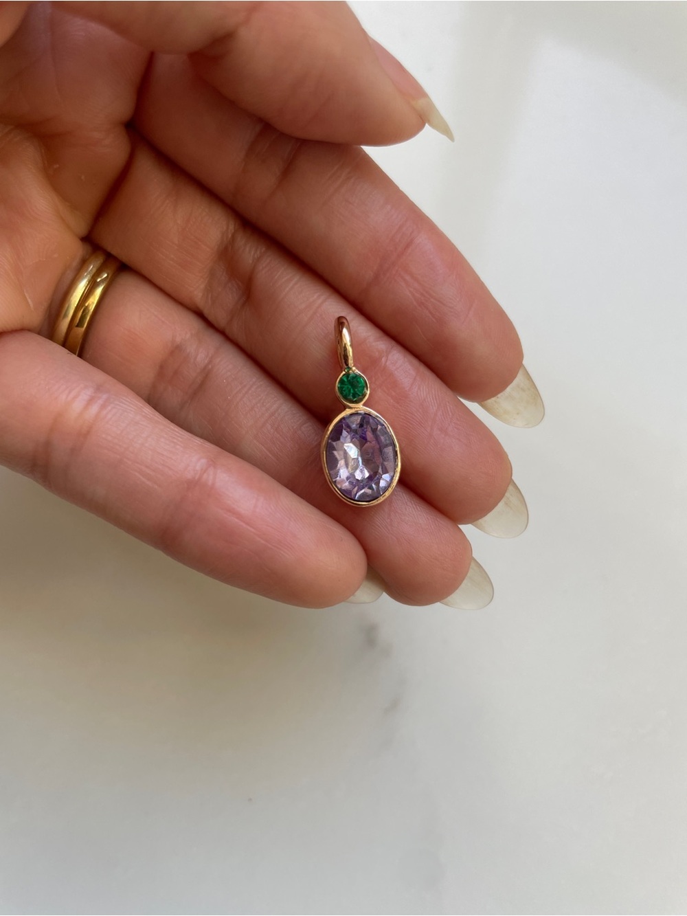 Vintage-Style Amethyst-Purple & Emerald-Green Glass Resin Pendant, Gold Plated